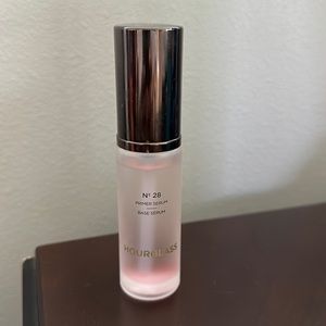 Last chance!  Full size 1fl oz/ 30mL Hourglass No 28 Serum Primer